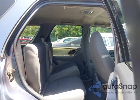 2001 Ford Escape Xlt from USA, damaged, VIN 1FMCU041X1KF10409